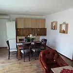 Луксозна вила Holidey Варна