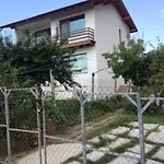 Holidey Луксозна вила Варна