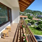 Holidey Луксозна вила *